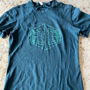 Men's Small Lululemon T shirt